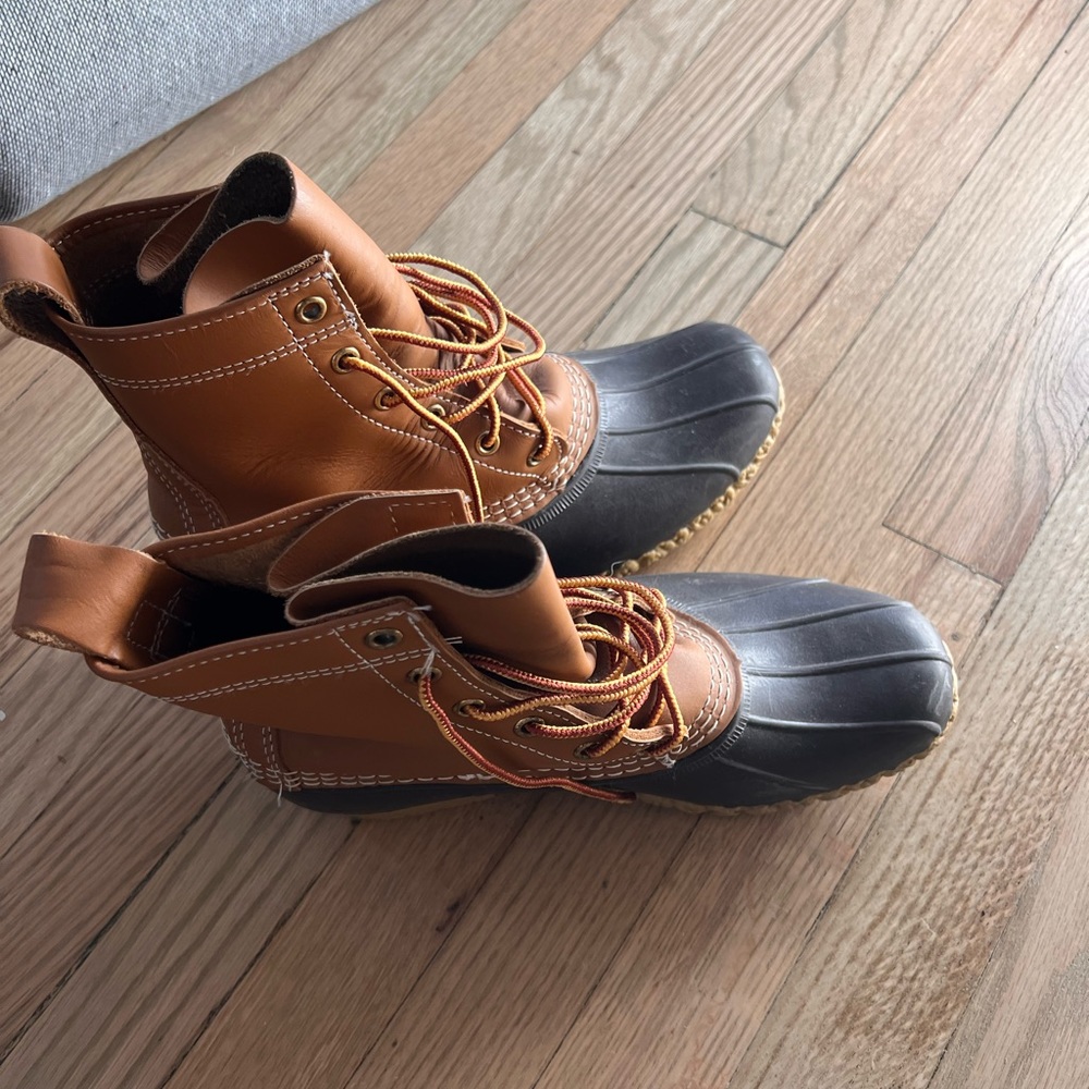 Bean duck boots. Worn twice.
